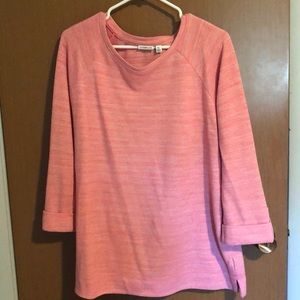 3/4 length sleeved shirt